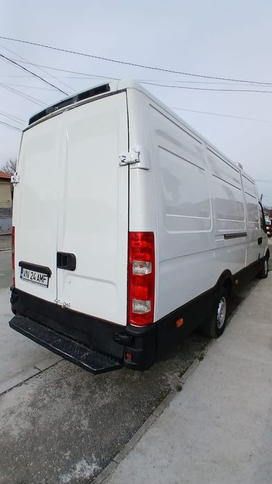 Iveco Daily Dubă 2.3 Diesel