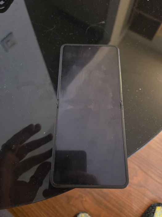 Samsung Galaxy Z Flip 7