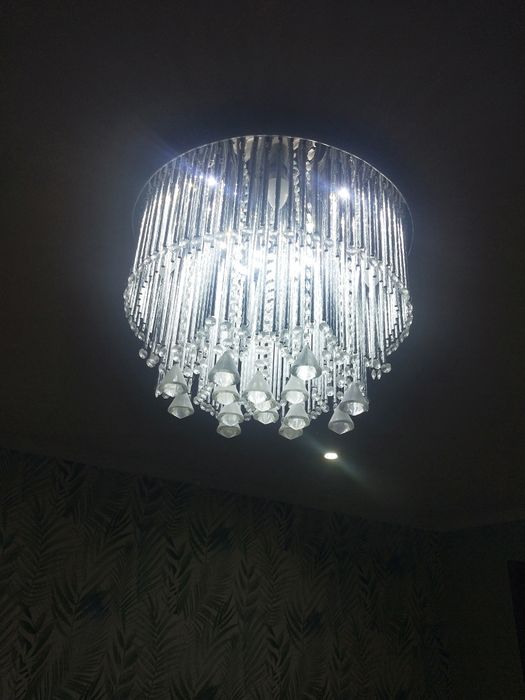 Люстра в гостиную