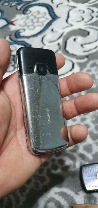 Telefonlar sotiladi