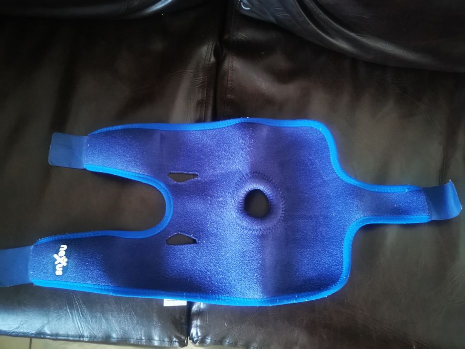 Genuchiera neopren marime universala