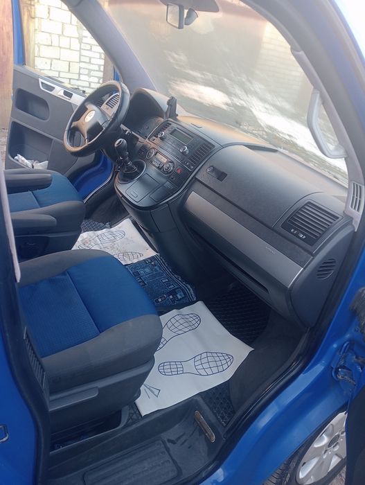 Продам  VW Мультивэн т5