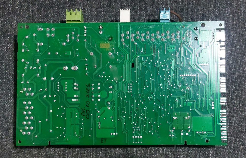 Placa baza Ariston Genus ONE 600 lei +placa defecta