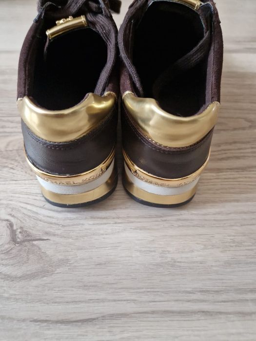 Срочно Кроссовки Майкл Корс