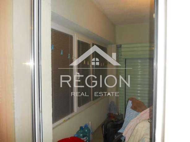 Дава се под наем Тристаен апартамент в Варна, Гръцка махала - 100 кв.м за 816 € - Снимка #11