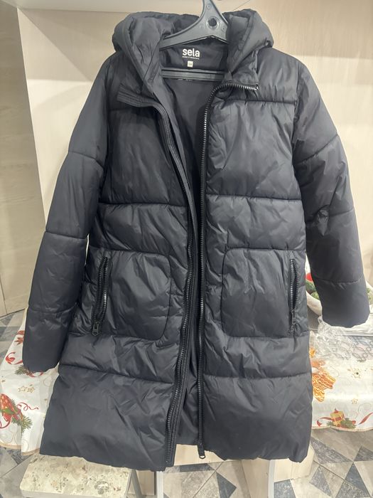 Продам куртку на рост 164