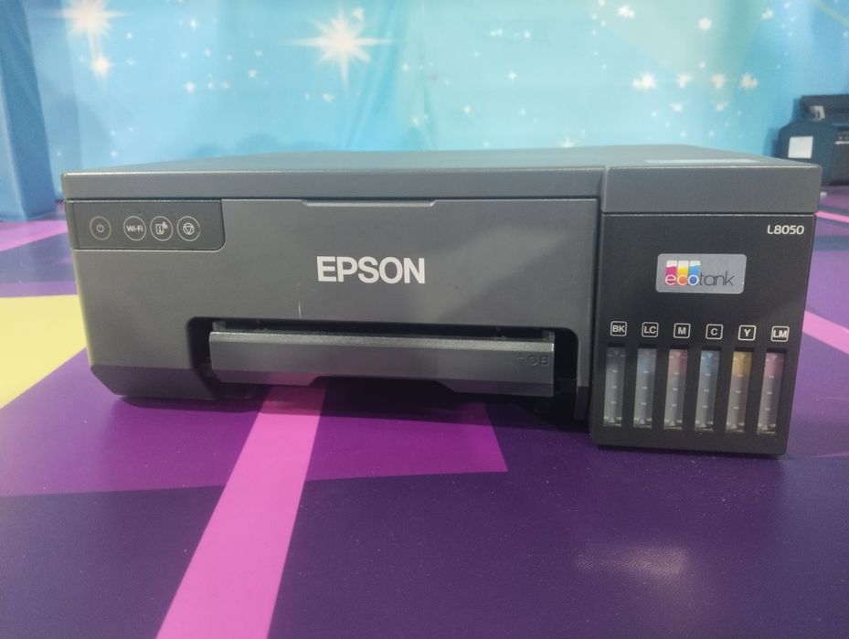 Продам принтер л8050