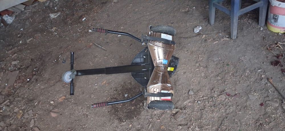 Hoverboard auriu + Scaun Hoverkart RCB + Încărcător original – Stare impecabilă