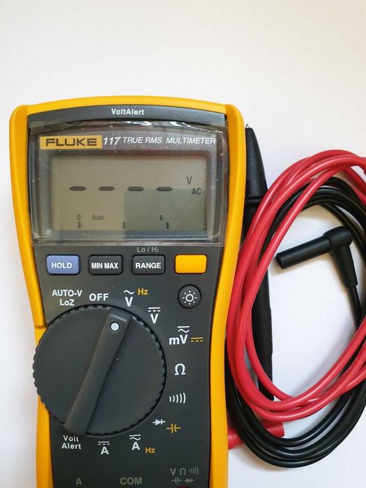 Vand multimetru FLUKE 117 NOU