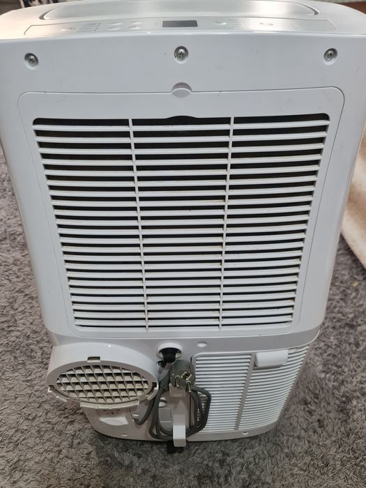 Aer conditionat portabil Beko BEPB 12 H