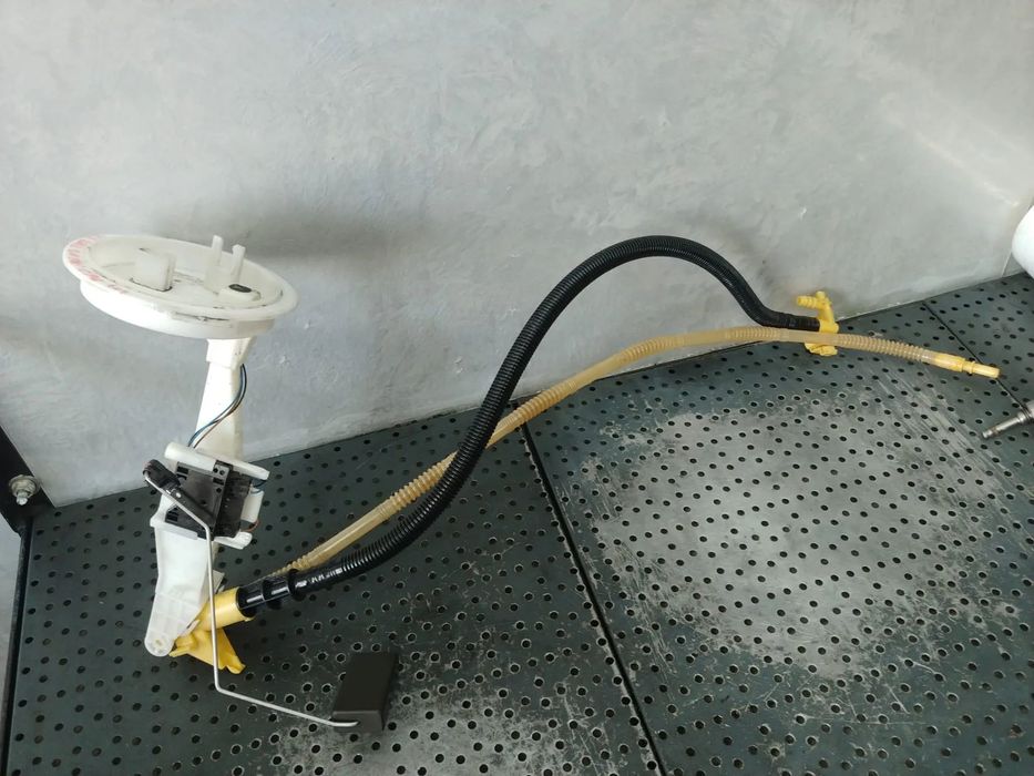 pompa transfer combustibil rezervor  2.0 tdi cfg audi q3 8u 5no919673q