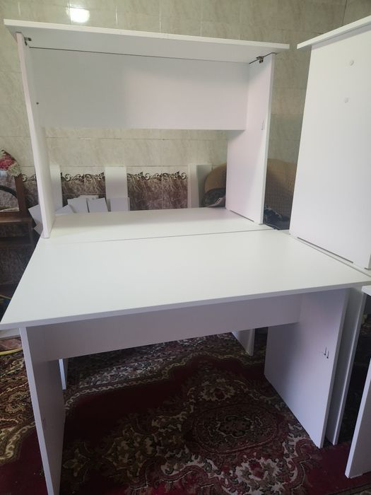 Стол, парта новый