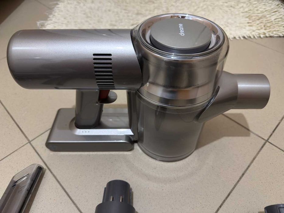 Вертикална прахосмукачка Dreame V12 550W 3000 mAh