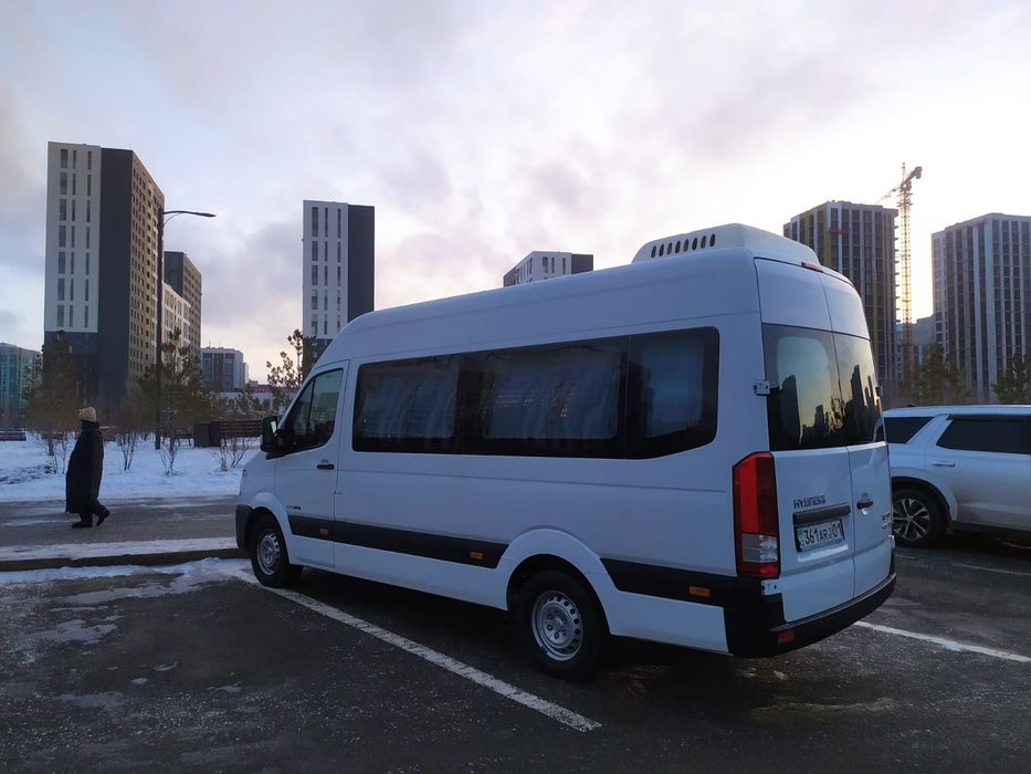Микроавтобус Хундай н350 Спринтер. Sprinter . Газель . Gazel 10-18 мес