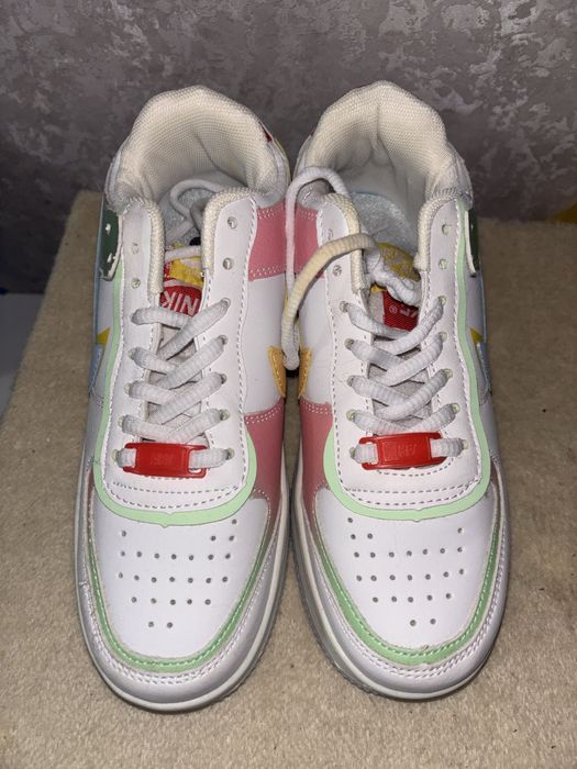 Кросовки женские