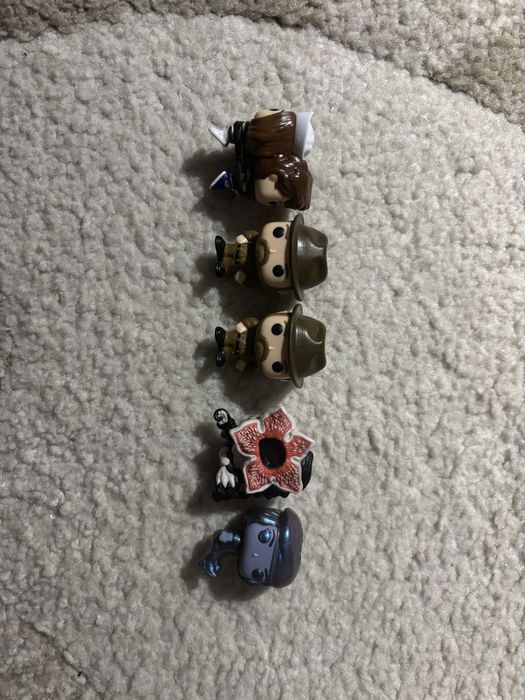 Figurine Stranger Thinf