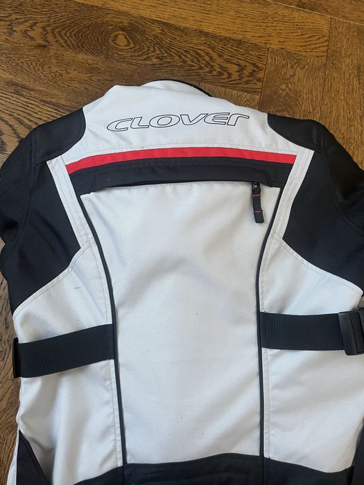 Продам мотокуртку