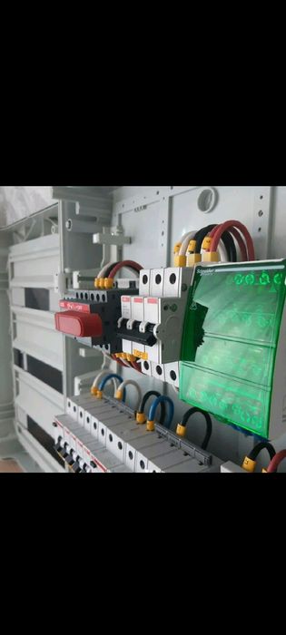 Электрик услуги срочно.