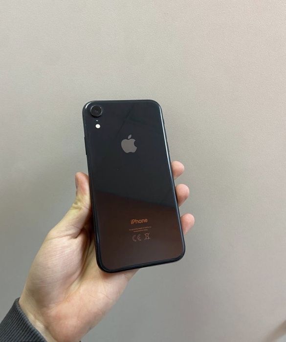 iPhone Xr и Se2020