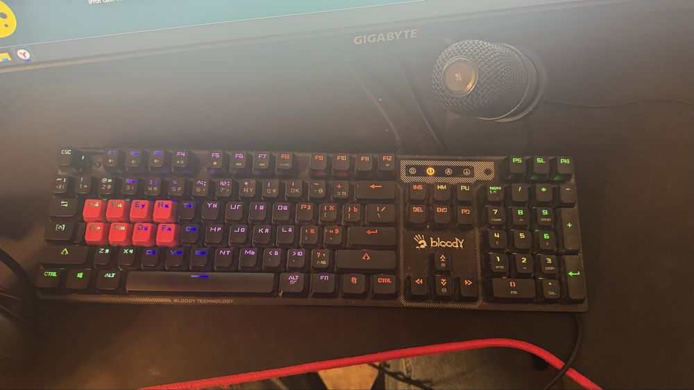 Игровой компьютер в сборе