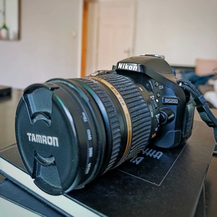 Nikon D5200 (27559 кадъра) + Tamron SP (17-50mm) F2.8 + аксесоари