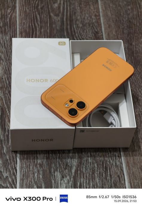 Honor 600 512 gb Ram 12 5G