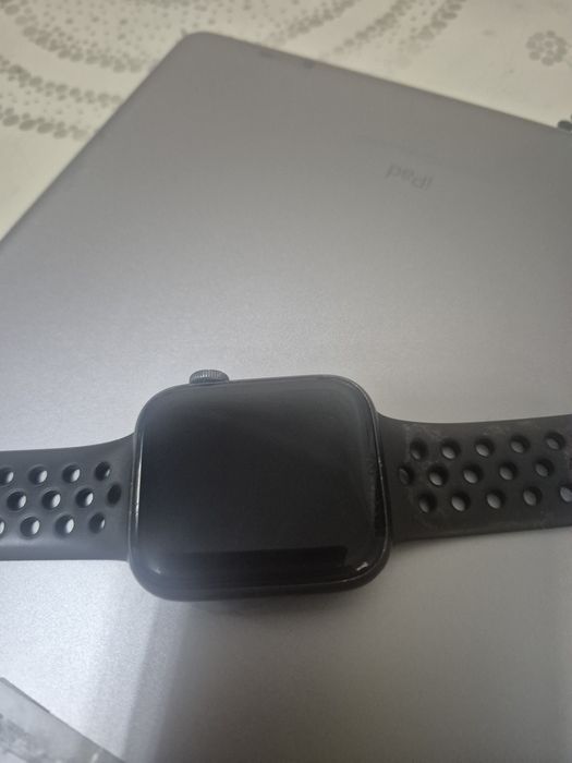 Apple watch 5 Nike  44mm lte.gps