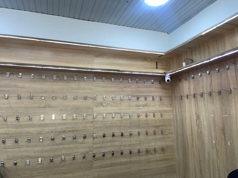 Polka magazin uchun bez kompyuter