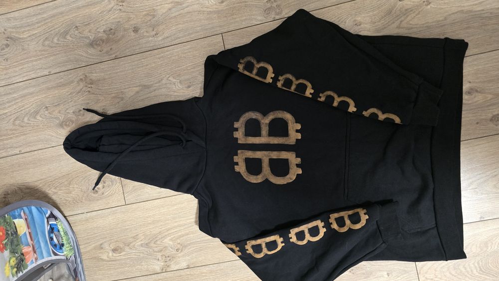 Суичъри Dsquared2, Balenciaga, Balmain