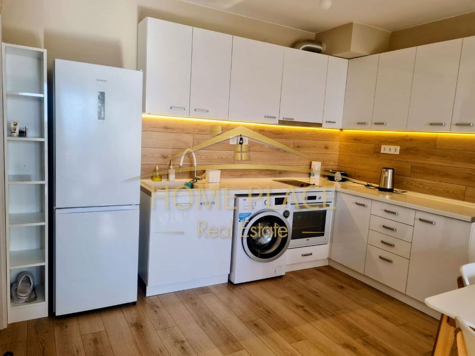 Продава се Двустаен апартамент в Варна, Бриз - 75 кв.м за 1224 €/кв.м - Снимка #2