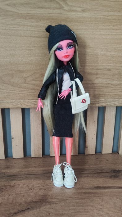 Кукла монстер хай гулиоппа ооак