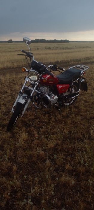 Мотоцикл. Срочно прадаётса