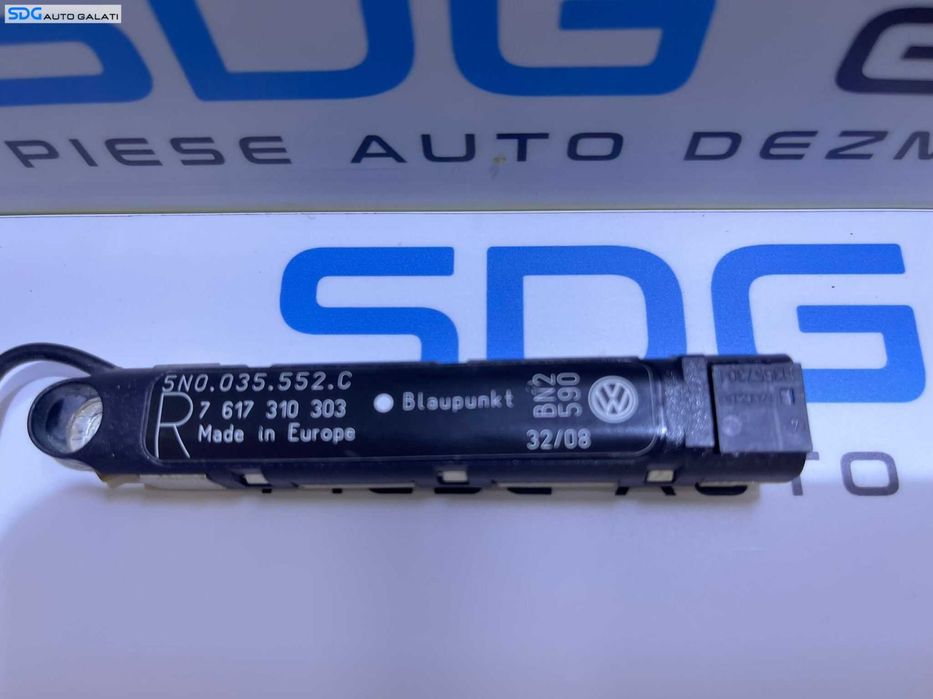 Amplificator Antena Radio Volkswagen Tiguan 2008 - 2012 Cod 5N0035552C [S0212]