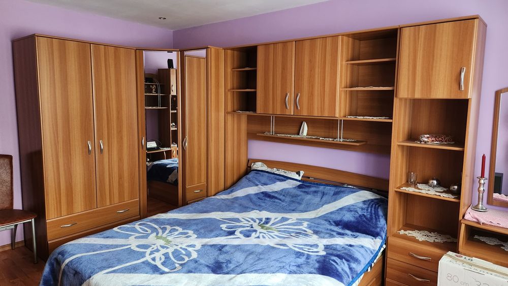 Vând apartament cu doua camere în Petrila