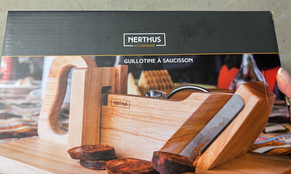 Дъска за рязане на салам