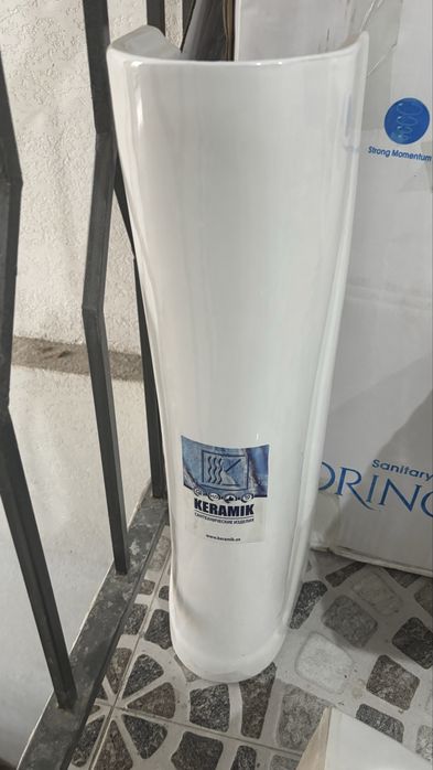 Rakivna unitaz smestitel yangi xoltda