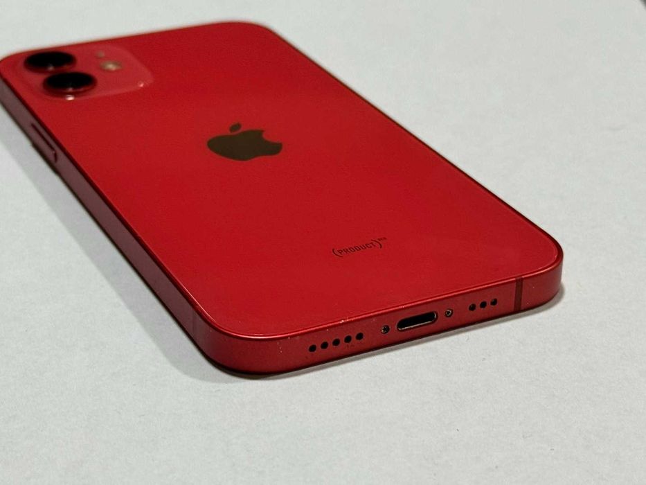 iPhone 12 64GB 77% Battery Health