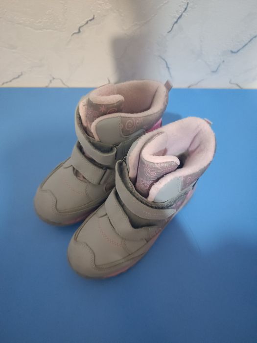 Продам зимние сапоги