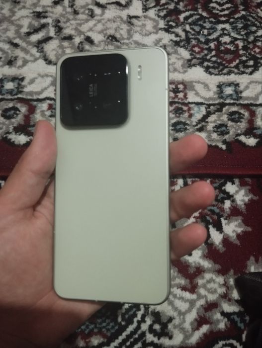 Xiaomi 15 16/512 aybi yoq Xitoy versiya holati yangdek