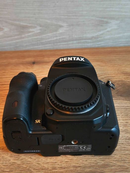 Pentax K1(22к кадри) с обективи