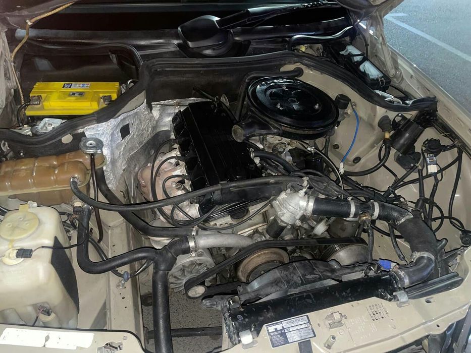 Сотилади Мерс 230  кузов 124