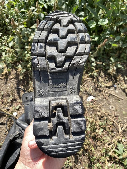 Женские уги