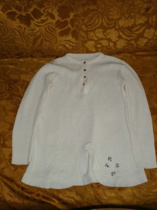 Pulovere diverse culori masura 54