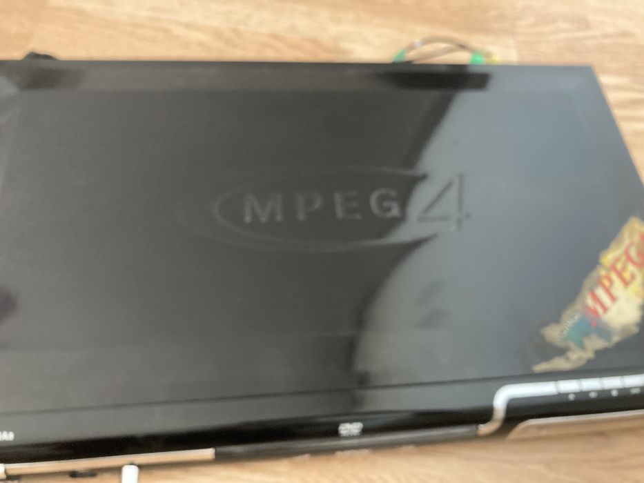 DVD плеер sony с пультом