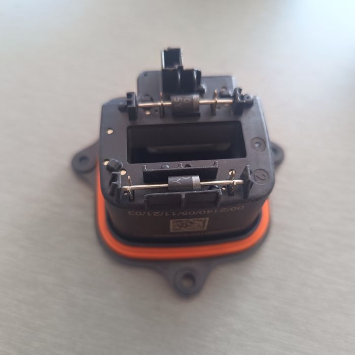 Модул за охлаждане на LED/Laser фар с BMW 5 G30, G31 2019-2023, iX3 G08 2020-2025, X5 G05, X6 G06
