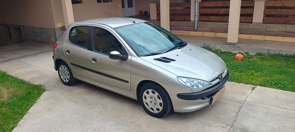 Se vinde Peugeot 206