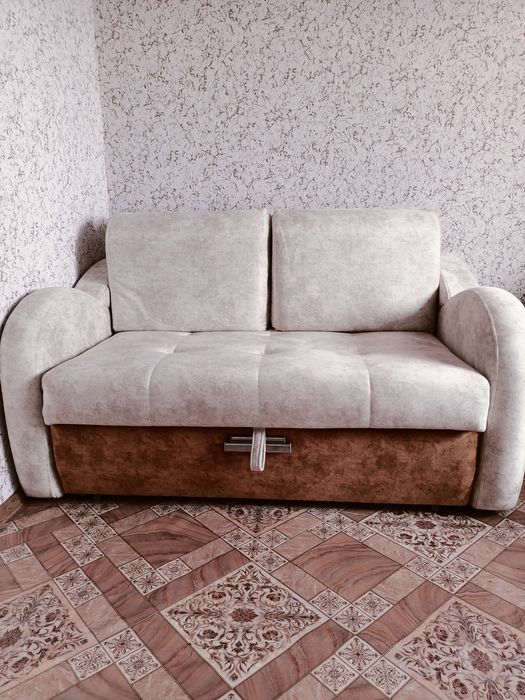 Диван подростковый.