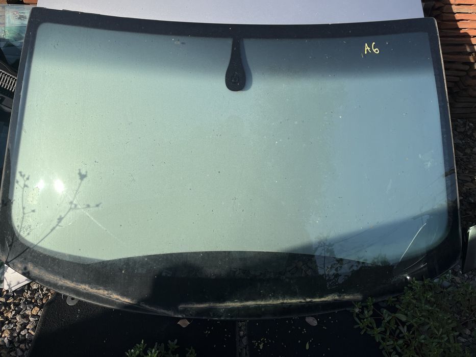 Предно/Челно стъкло за Audi A6 C6