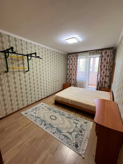 продам 2 комнатную квартиру