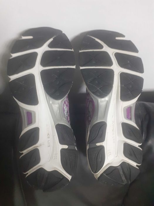 Adidas alergare  Asics gel